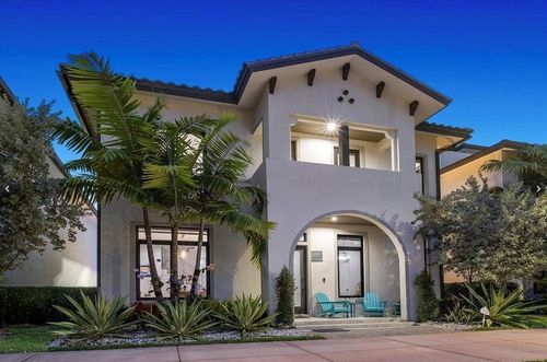 8225 Central Park Blvd, Doral, FL, 33166-5696 | Card Image