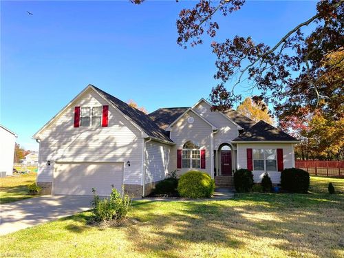 3003 Pearson Farm Dr, Browns Summit, NC, 27214-9835 | Card Image