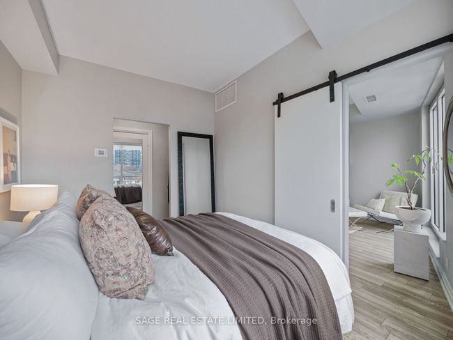 507 - 20 Scrivener Sq, Condo with 2 bedrooms, 2 bathrooms and null parking in Toronto ON | Image 28
