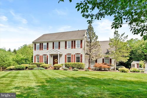 3 Blue Bell Ln, Robbinsville, NJ, 08691-2523 | Card Image