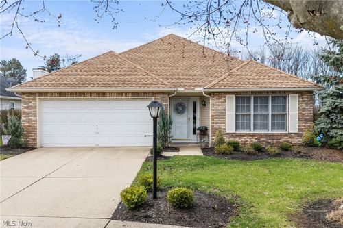 16406 Logan Ct, Strongsville, OH, 44136-8826 | Card Image