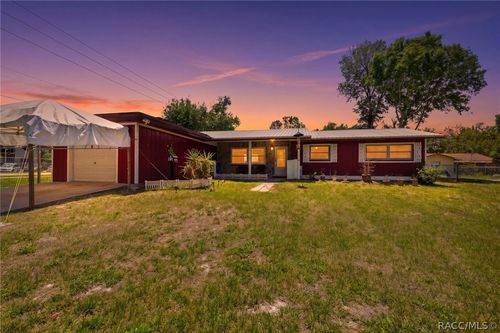 764 Ne 13th St, CRYSTAL RIVER, FL, 34428-3318 | Card Image