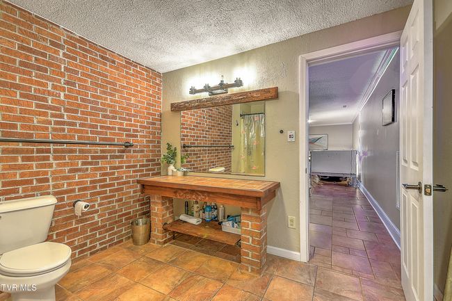 22643 Twin Oaks Rd, House other with 5 bedrooms, 4 bathrooms and null parking in Abingdon VA | Image 50