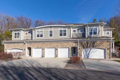 17830 Valley Cove Ct, Wayzata, MN, 55391-2504 | Card Image