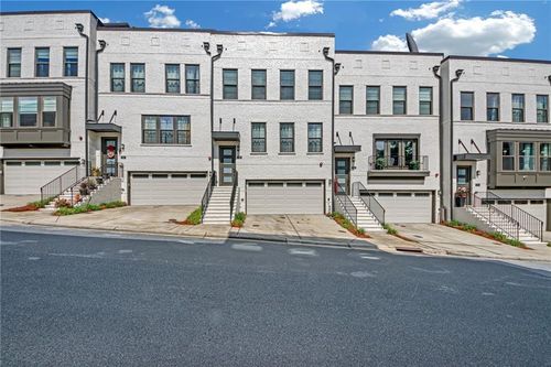 860 Stonehill Ln, Atlanta, GA, 30324-5739 | Card Image