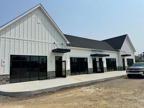 4668-4662-4668 Hall Rd, Columbus, OH, 43228-3308 | Card Image