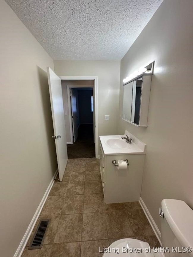 114 Ne 3 Rd St, Home with 3 bedrooms, 1 bathrooms and null parking in Paoli IN | Image 16