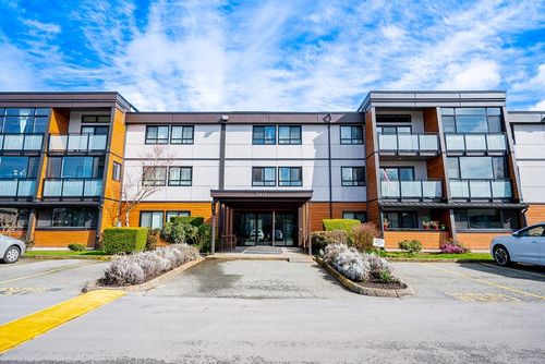 107-3411 Springfield Dr, Richmond, BC, V7E1Z1 | Card Image