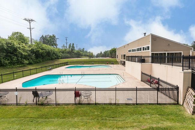 2503 Meade Ct, Condo with 2 bedrooms, 3 bathrooms and null parking in Ann Arbor MI | Image 50