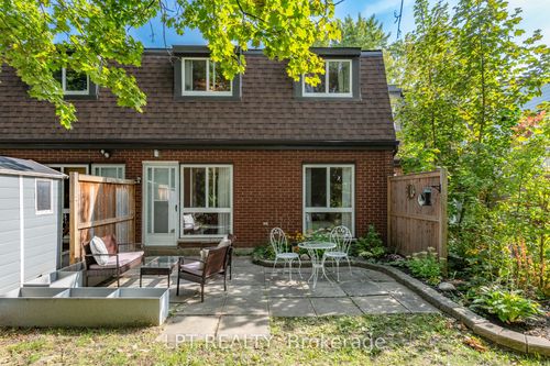 7j-2080 Ogilvie Rd, Ottawa, ON, K1J7N8 | Card Image