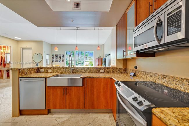 APT-104 - 2601 14 Th Ave, Condo with 2 bedrooms, 3 bathrooms and null parking in Wilton Manors FL | Image 16