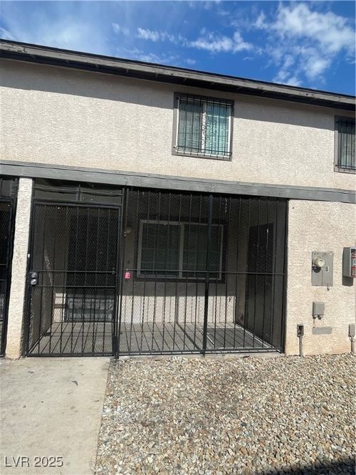 unit-b-3512 Rio Robles Dr, North Las Vegas, NV, 89030-4669 | Card Image