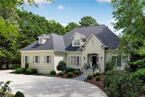 1912 Pembroke Rd, Greensboro, NC, 27408-7212 | Card Image