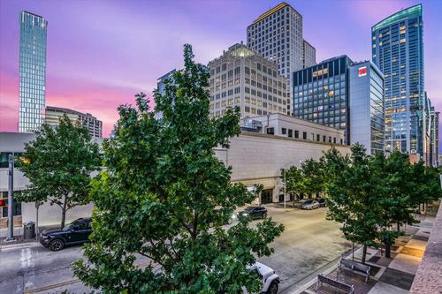 apt-2d-710 Colorado St, Austin, TX, 78701-3022 | Card Image