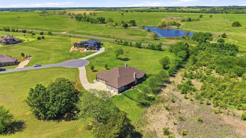 56 Turtle Point Ln, Gordonville, TX, 76245-1508 | Card Image