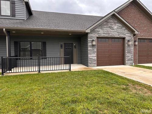 3824 High Pointe Ln, Newburgh, IN, 47630-8273 | Card Image