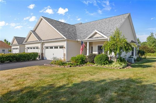 134 Anitas Ln, Brockport, NY, 14420-1576 | Card Image