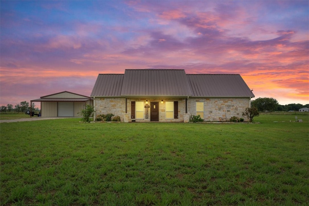Cedar Rock Pkwy, Crawford, TX 76638