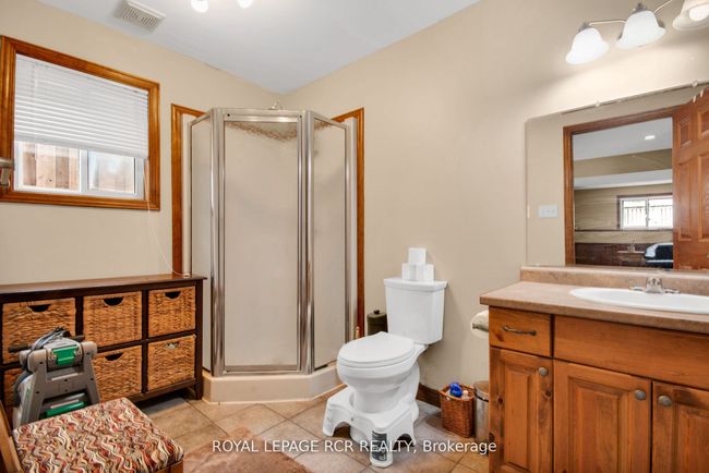 31 Cottonwood Dr, House other with 3 bedrooms, 2 bathrooms and 4 parking in Saint Thomas ON | Image 15