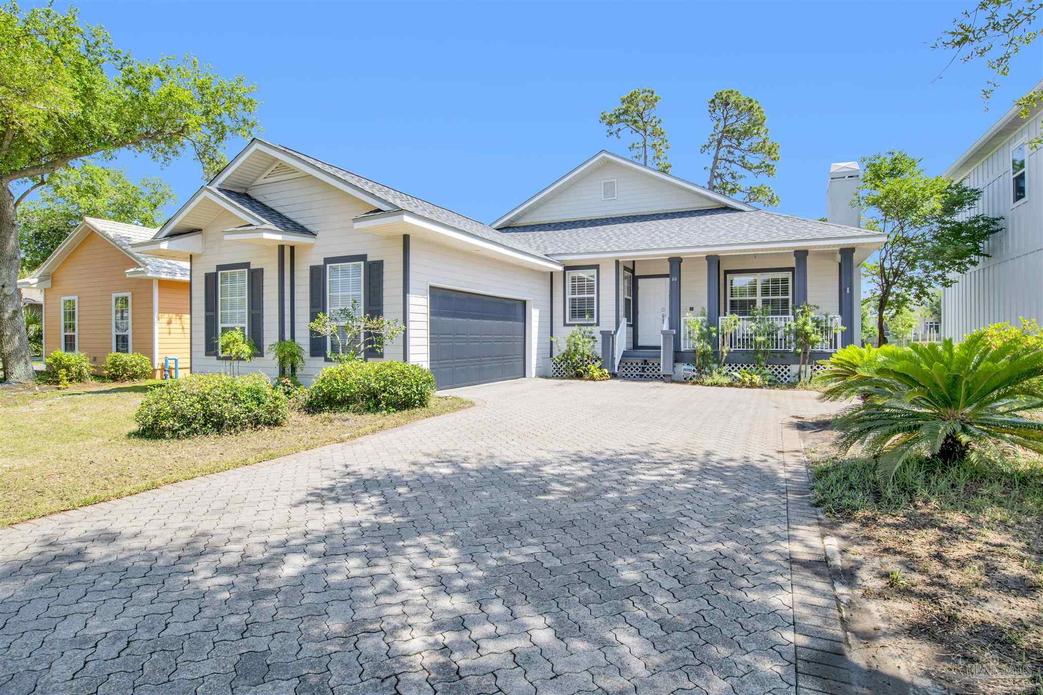 Maxfli Pl, Pensacola, FL 32507