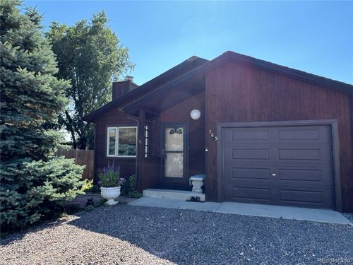 765 Grape Street, Hudson, CO, 80642 | Card Image