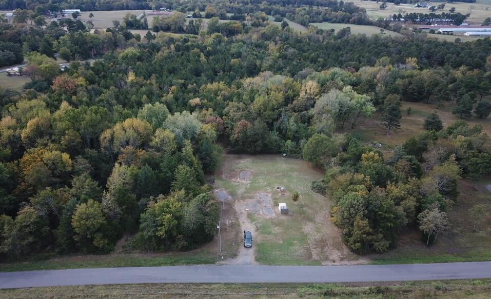Whorton Mountain Rd, London, AR 72847