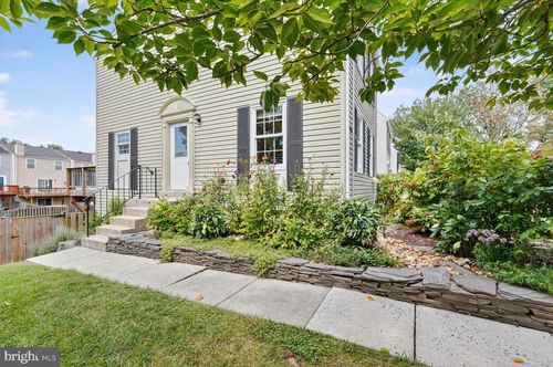 6513 Sunburst Way, ALEXANDRIA, VA, 22315-3472 | Card Image