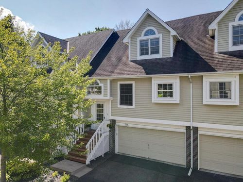 17145 Sandy Ln, Minnetonka, MN, 55345-3354 | Card Image