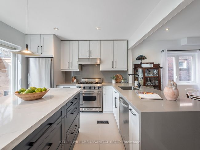 42 Normandy Blvd, House other with 3 bedrooms, 2 bathrooms and 1 parking in Toronto ON | Image 10