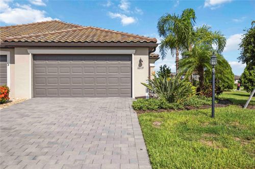 16119 Sunny Day Dr, BRADENTON, FL, 34211-1431 | Card Image