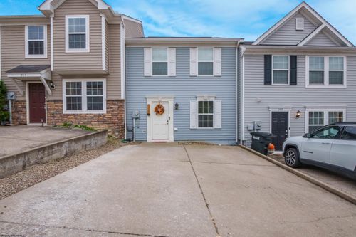 311 Falcon Run, Morgantown, WV, 26508-4526 | Card Image