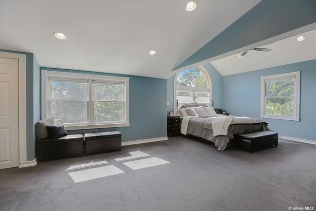 11 13 Th St, House other with 4 bedrooms, 3 bathrooms and null parking in Bohemia NY | Image 19