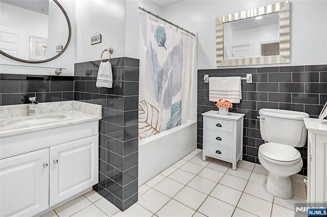 8915 Bergenwood Ave, Condo with 1 bedrooms, 1 bathrooms and null parking in North Bergen NJ | Image 14
