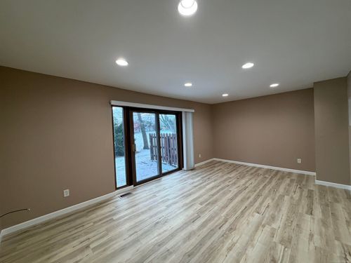 16908 Kingsbrooke Dr, Clinton Township, MI, 48038-3715 | Card Image