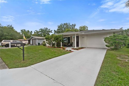 7830 Cherrytree Ln, NEW PORT RICHEY, FL, 34653-2109 | Card Image