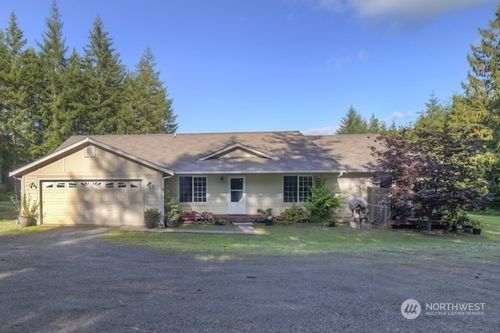 5120 Seabeck Holly Road Nw, Seabeck, WA, 98380 | Card Image