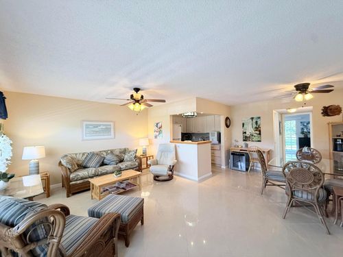 22 Markham A, Deerfield Beach, FL, 33442-2739 | Card Image