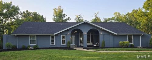 15875 Kettington Rd, Chesterfield, MO, 63017-7327 | Card Image