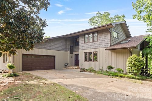 415 Reel Hollow Rd, Marion, NC, 28752-8273 | Card Image