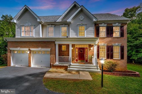 5300 Austra Pl, WOODBRIDGE, VA, 22193-3177 | Card Image