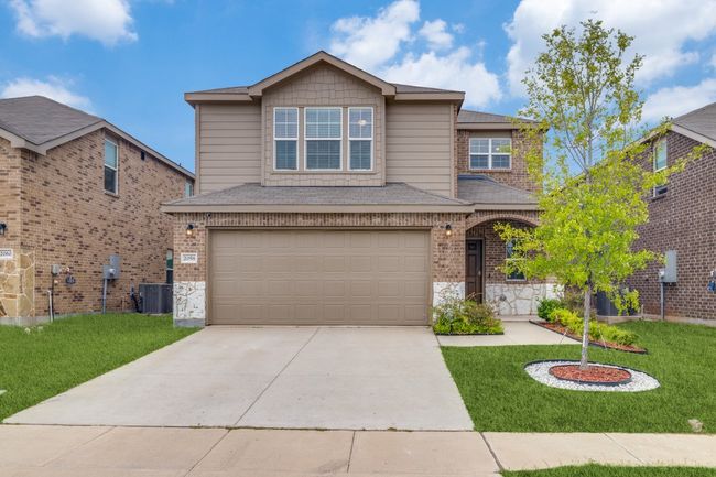 2058 Henrietta Dr, House other with 4 bedrooms, 3 bathrooms and null parking in Forney TX | Image 4