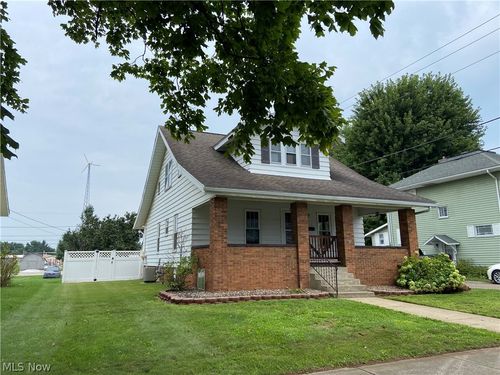 528 S River St, Newcomerstown, OH, 43832-1446 | Card Image
