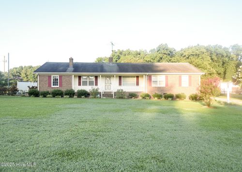 8571 Nc Highway 58 N, Stantonsburg, NC, 27883-8619 | Card Image