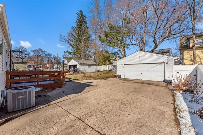 208 N Wisconsin St, House other with 3 bedrooms, 2 bathrooms and 8 parking in Carpentersville IL | Image 20