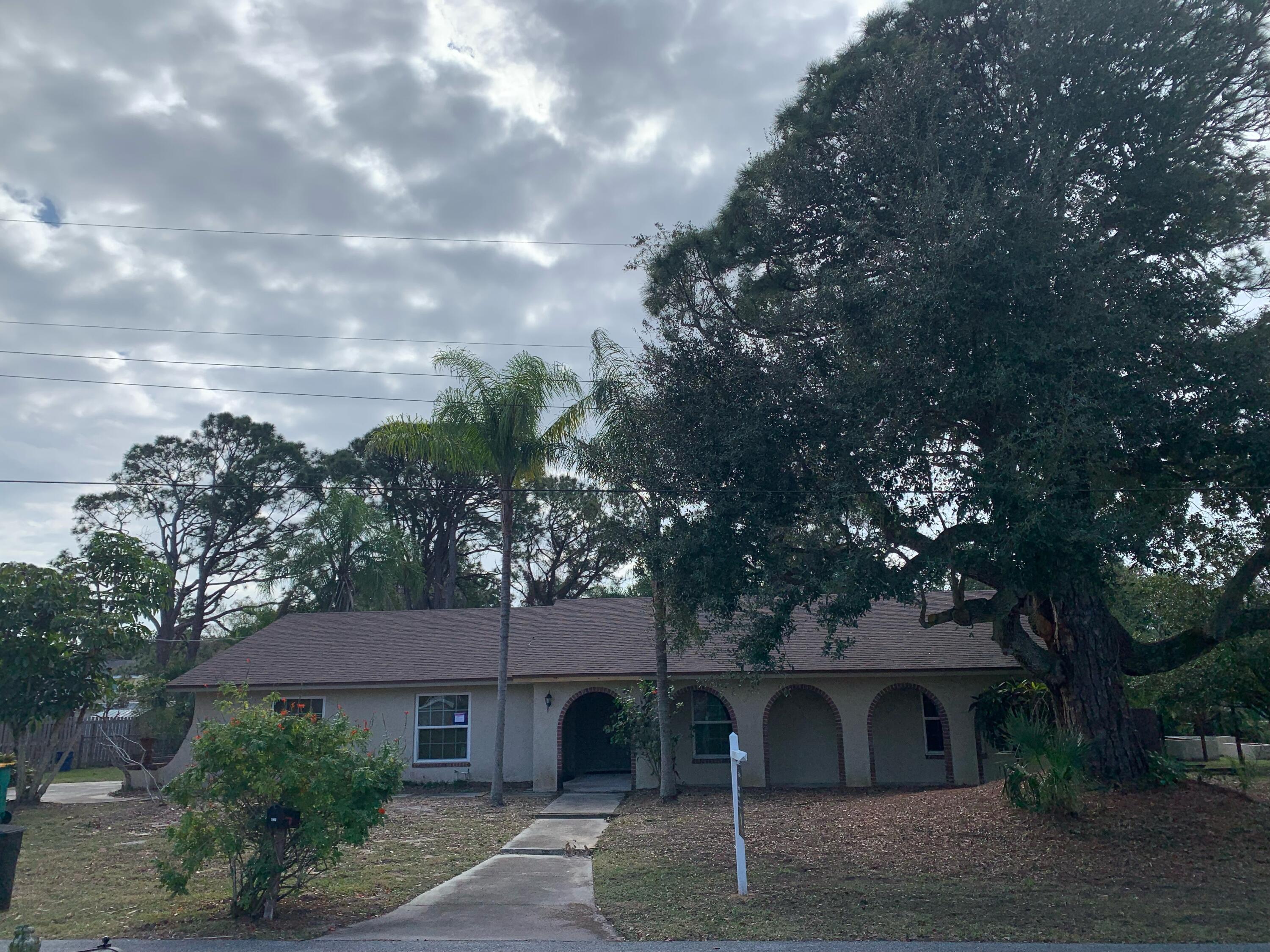 Sunset Ln, Merritt Island, FL 32952