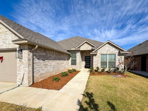 2909 Summit Hollow Cir, Norman, OK, 73071-4019 | Card Image