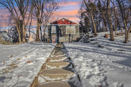 W7849 Shore Acres Rd, LAKE MILLS, WI, 53551-9754 | Card Image