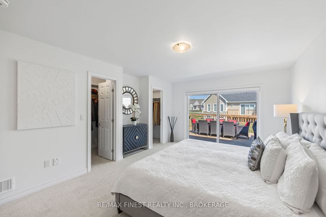 460 Country Club Dr, House attached with 3 bedrooms, 3 bathrooms and 4 parking in Bath ON | Image 12