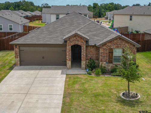 604 N Riveroaks Ln, Chandler, TX, 75758 | Card Image
