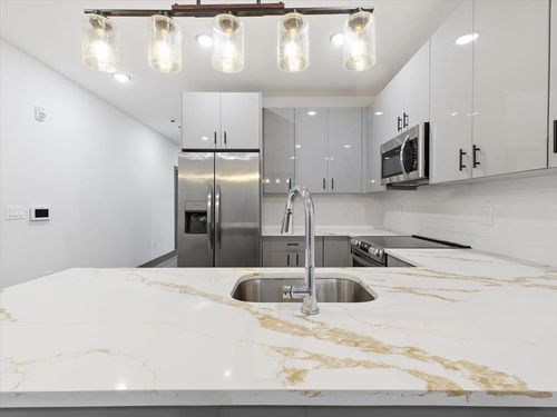 405-531 32nd St, Union City, NJ, 07087-3910 | Card Image